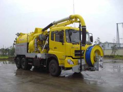 窯井抓斗清淤車(chē)